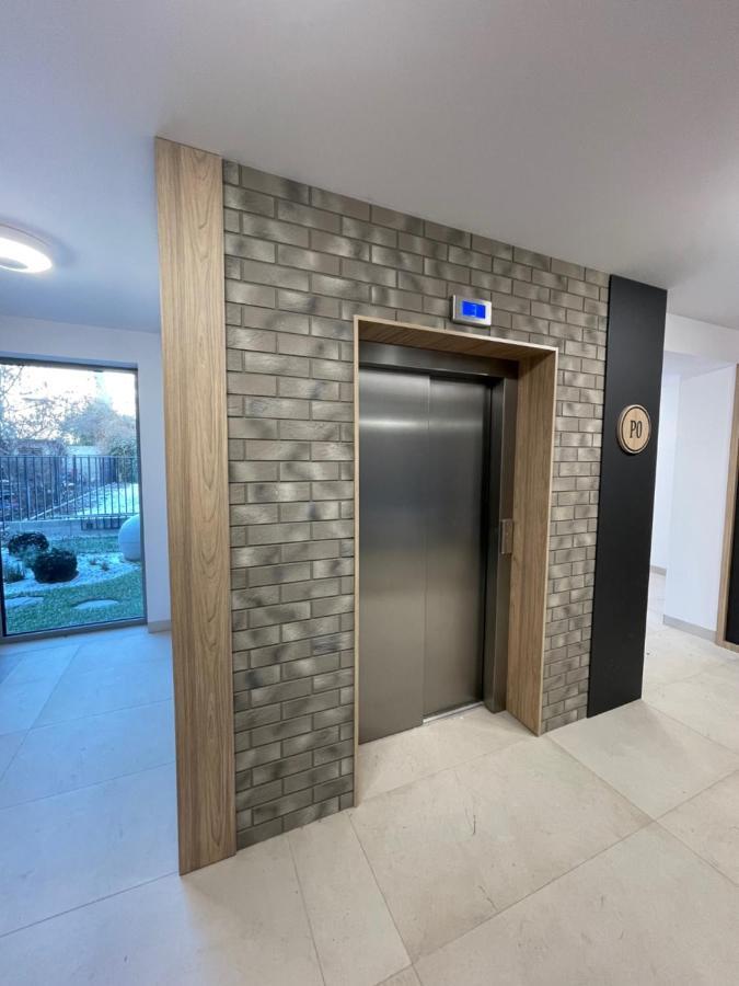 Apartament Smart Kamienica Grochow With Free Parking Warsawa Bagian luar foto